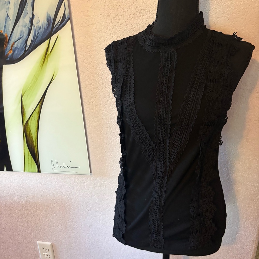 shirt size small